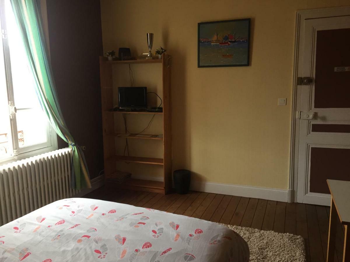 L'Escale Fleurie Bed and Breakfast Vincelles  Buitenkant foto